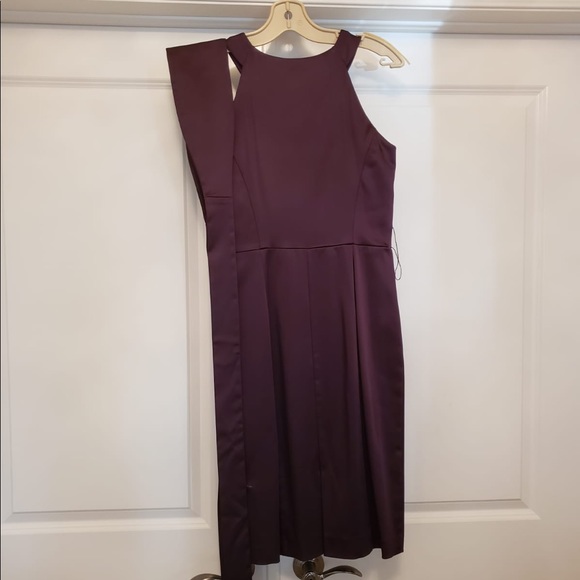 Purple dress! - Picture 2 of 2